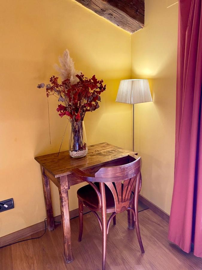 Campalans Hotel Rural Bungalows Mobilhomes Borredá Esterno foto
