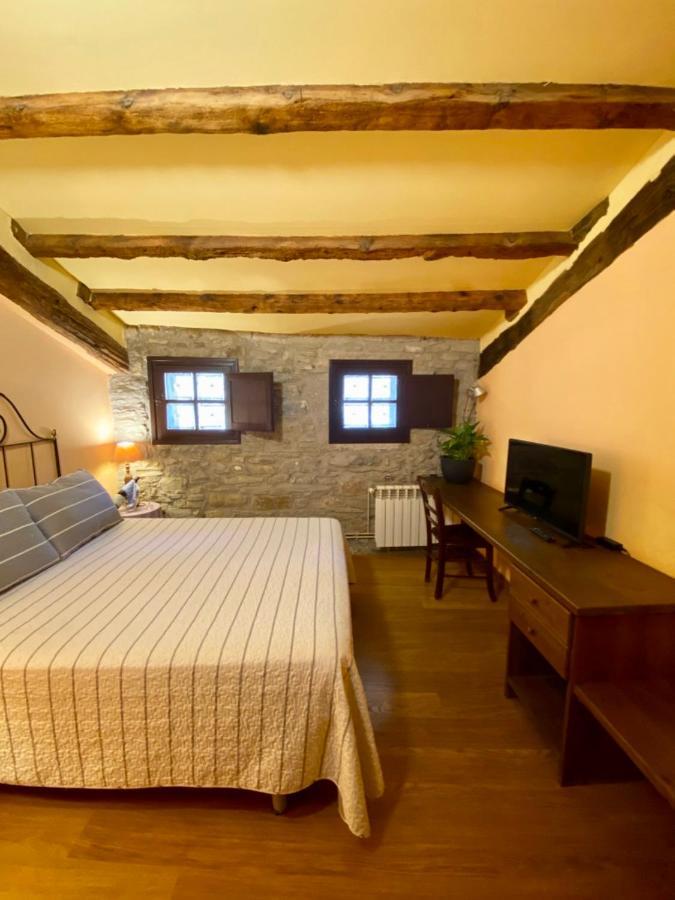 Campalans Hotel Rural Bungalows Mobilhomes Borredá Esterno foto