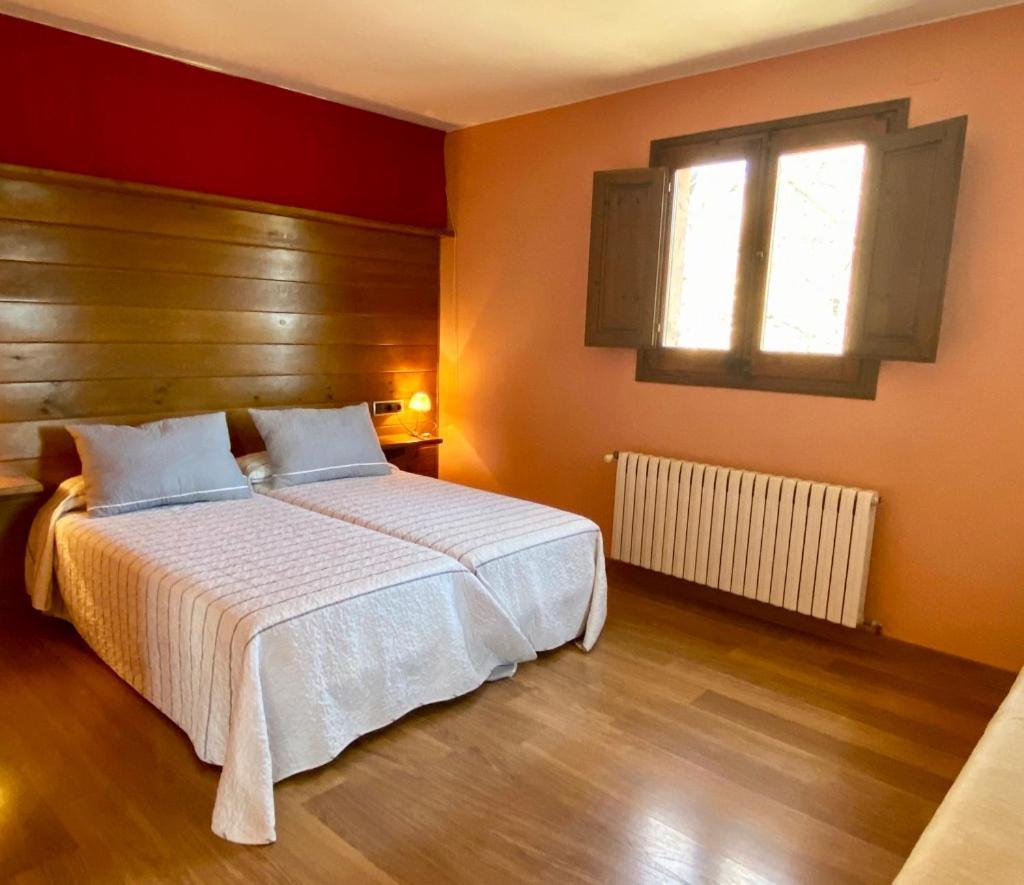 Campalans Hotel Rural Bungalows Mobilhomes Borredá Esterno foto