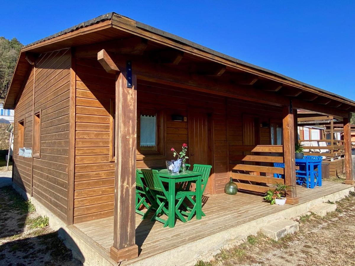 Campalans Hotel Rural Bungalows Mobilhomes Borredá Esterno foto